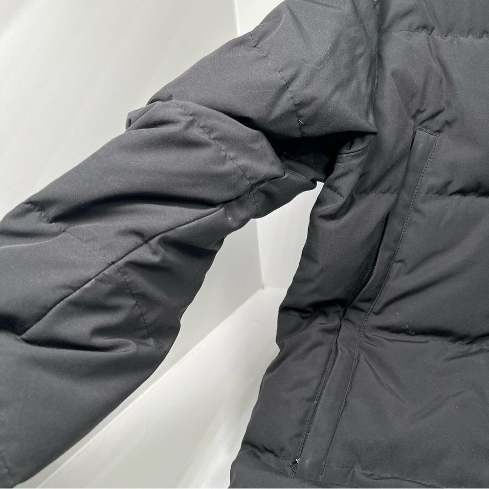 Canada Goose Women's Black Puffer Down Winter Jacket Size M - Picture 6 of 14